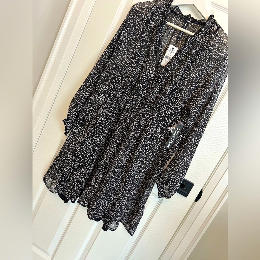 NWT Design Lab Dress black & white size L